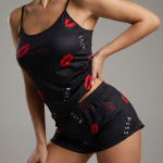 Öpücük Desenli Siyah Askılı Şortlu Kadın Pijama Takımı TM1358